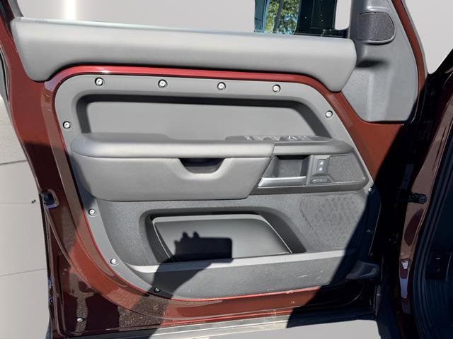 Certified 2025 Land Rover Defender 110 Sedona Red Edition AWD/4WD image 15