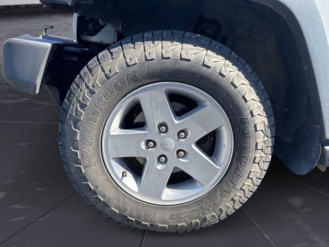 Used 2010 Jeep Wrangler Sport image 14