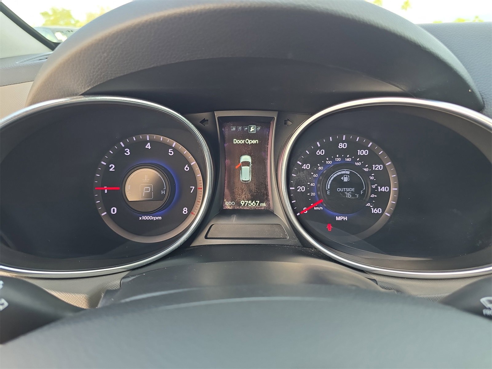 Used 2014 Hyundai Santa Fe Limited w/ Ultimate Package 07 image 28