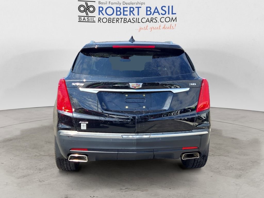 Used 2017 Cadillac XT5 Premium Luxury w/ LPO, Wheel Lock Package image 4