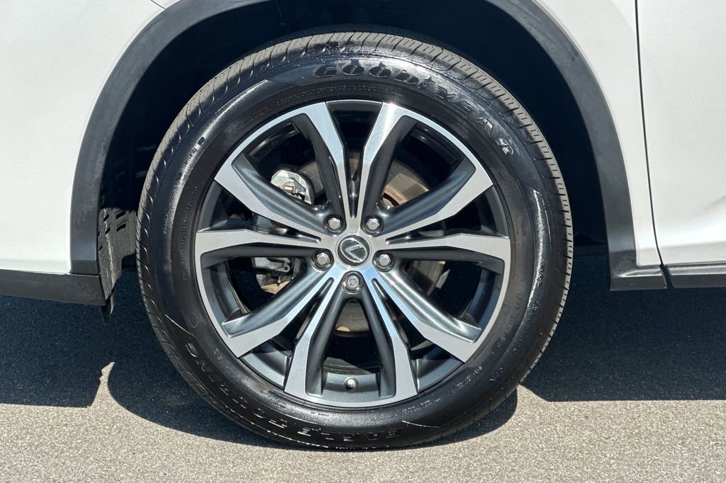 Certified 2022 Lexus RX 350 FWD w/ Premium Package image 25