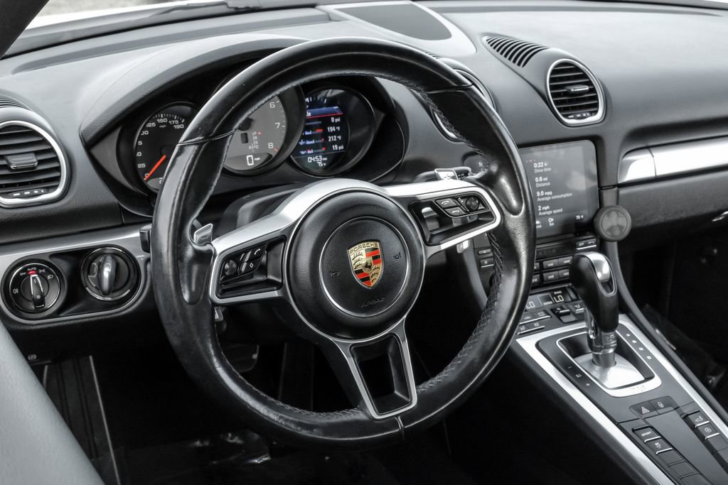 Used 2017 Porsche 718 Cayman S image 13