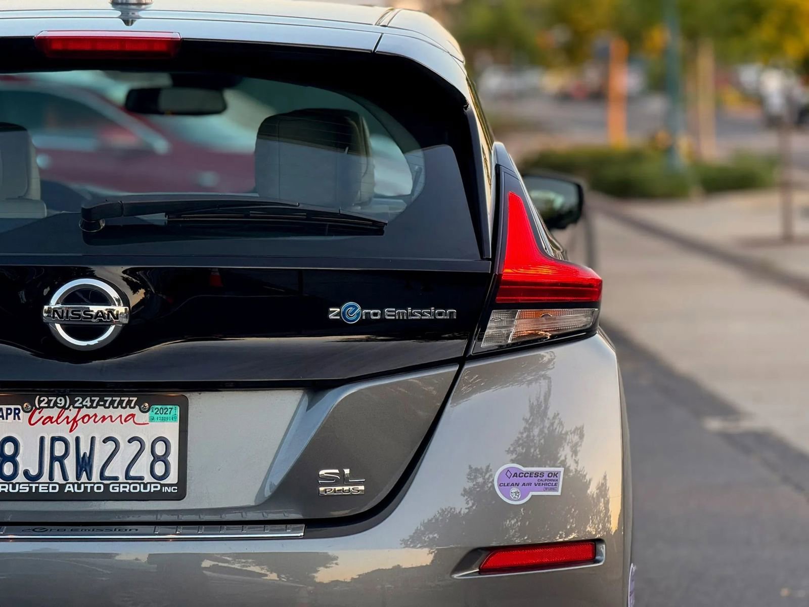 Used 2019 Nissan Leaf SL Plus w/ Protection Package FWD image 9