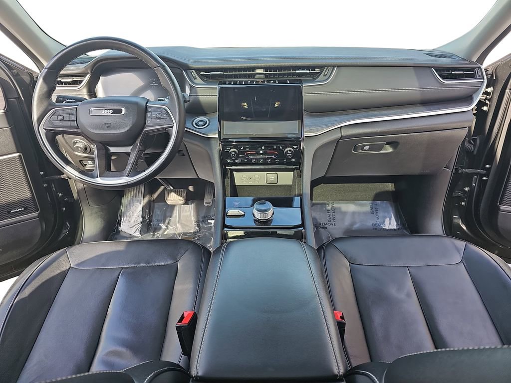 Used 2022 Jeep Grand Cherokee L Limited w/ Trailer Tow Group (B) image 9