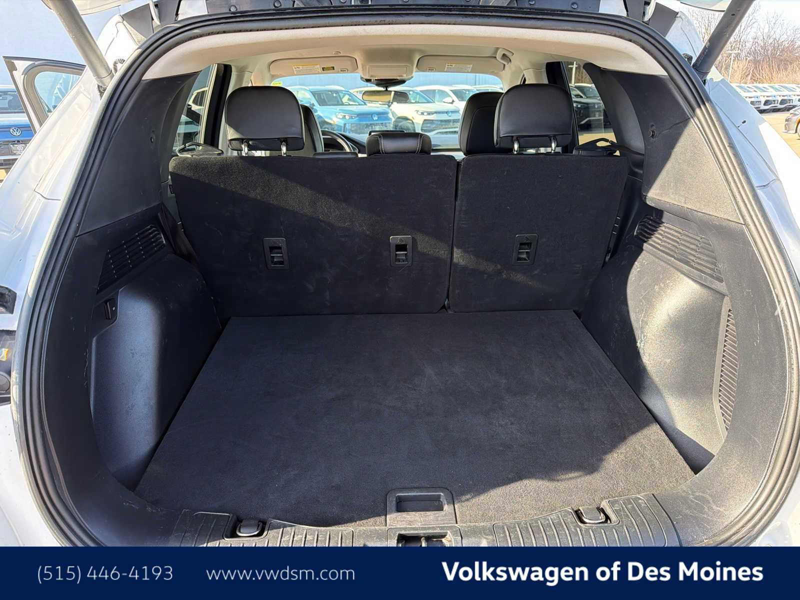 Used 2022 Ford Escape SEL image 19