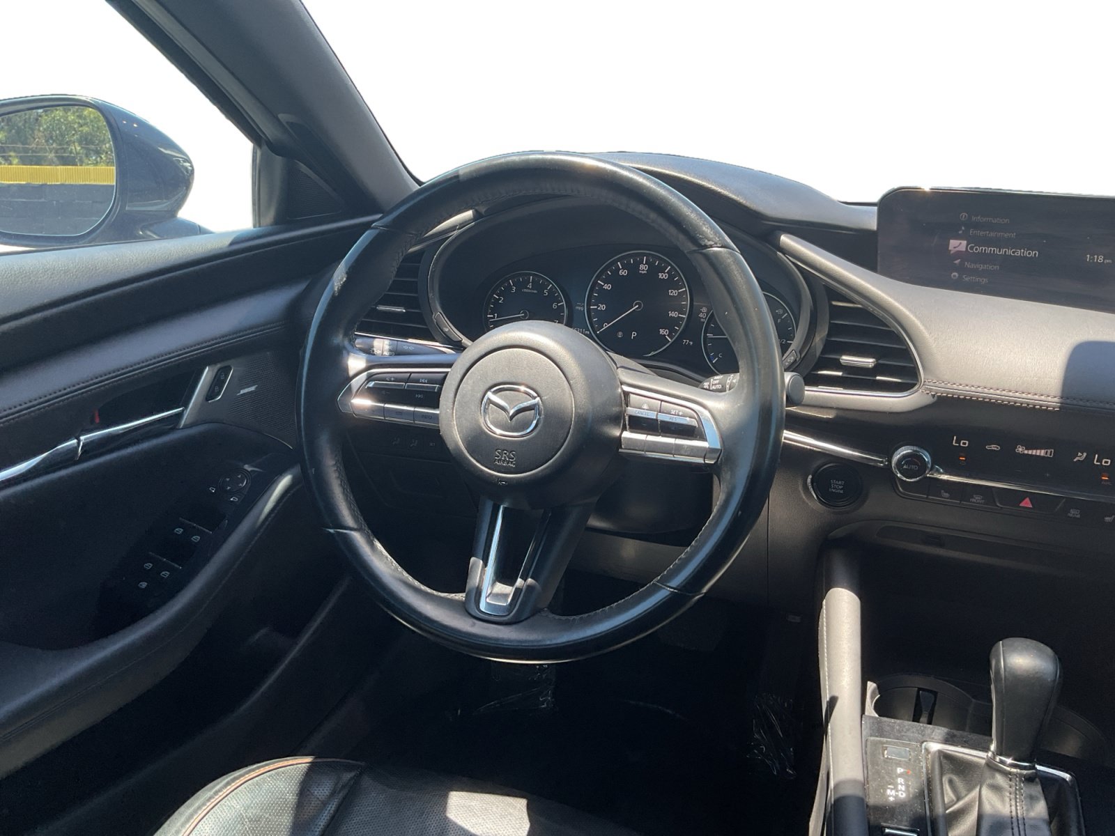 Used 2020 MAZDA MAZDA3 Hatchback w/ Premium Package FWD image 11