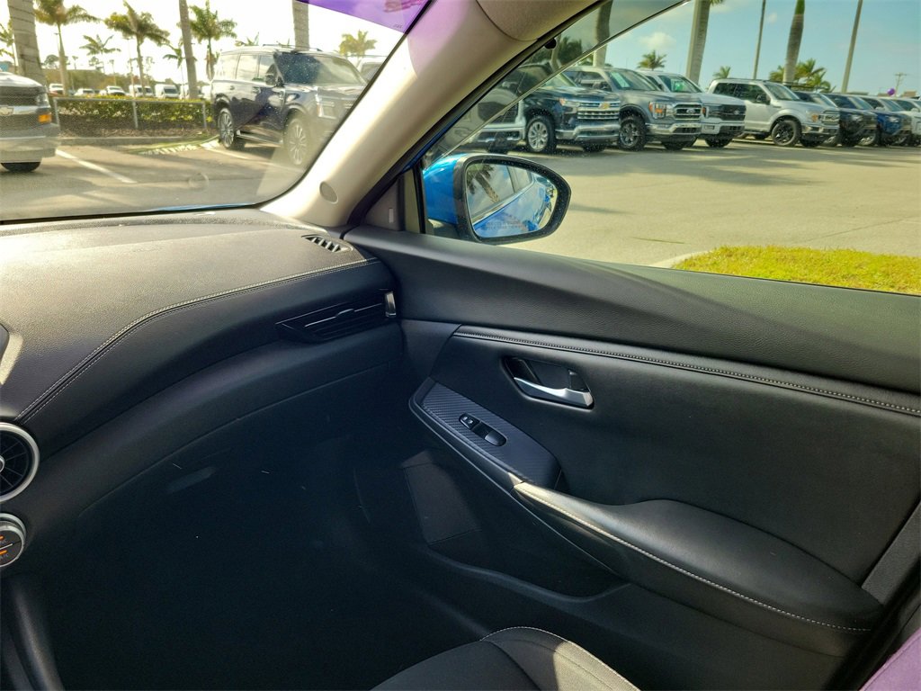 Used 2020 Nissan Sentra SV image 18