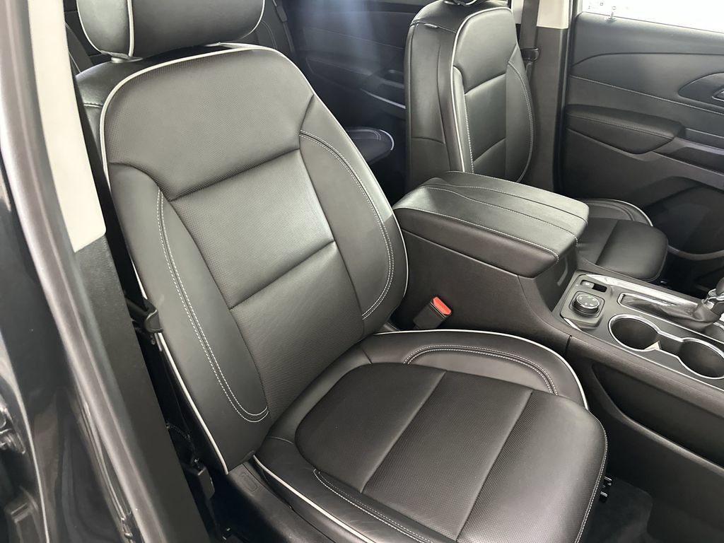 Used 2021 Chevrolet Traverse High Country AWD/4WD image 30