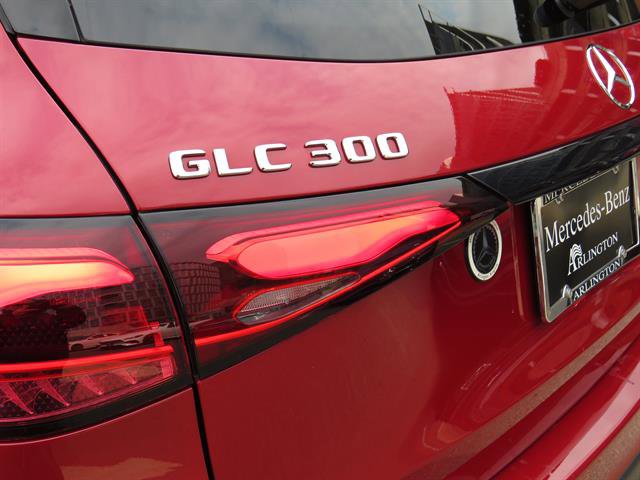 Certified 2025 Mercedes-Benz GLC 300 4MATIC image 29