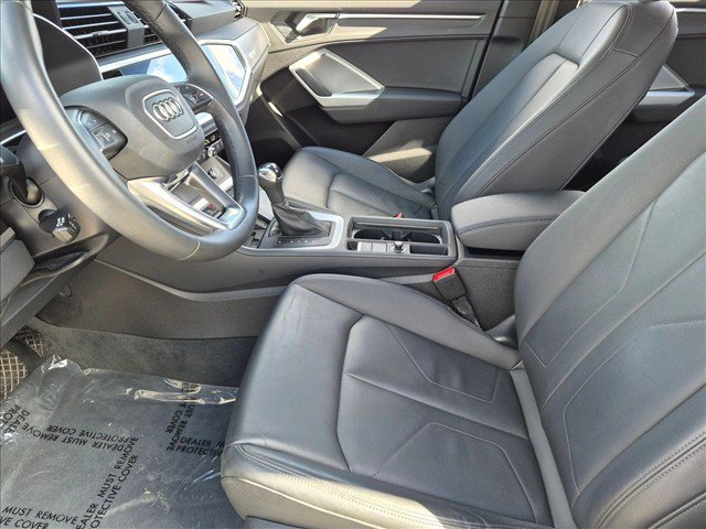 Used 2023 Audi Q3 2.0T Premium Plus AWD/4WD image 15