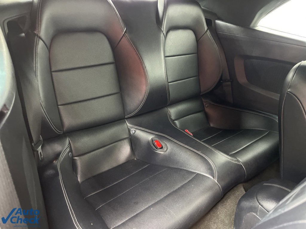 Used 2016 Ford Mustang Premium image 19