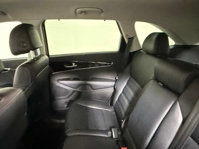 Used 2017 Kia Sorento EX FWD image 38