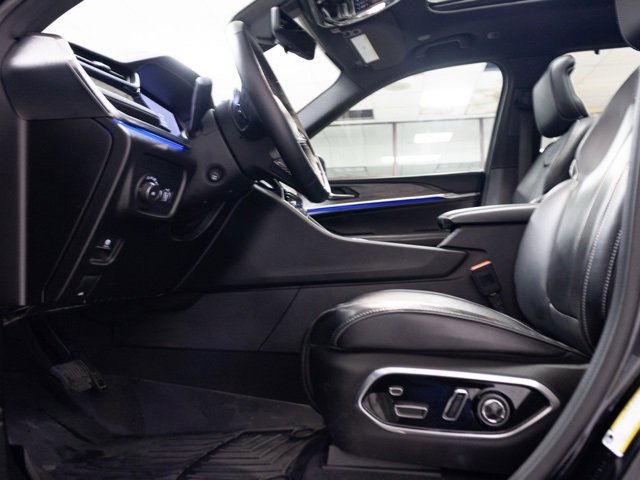 Certified 2023 Jeep Grand Cherokee Overland w/ Adv Protech Group III image 9