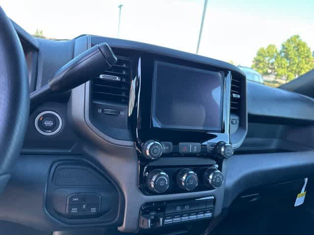 New 2027 RAM 3500 Tradesman w/ Chrome Appearance Group A AWD/4WD image 3