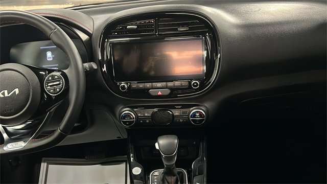 Used 2023 Kia Soul GT-Line w/ GT-Line Technology Package image 17