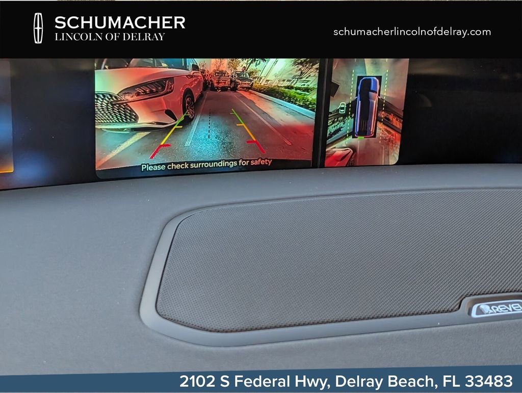New 2026 Lincoln Navigator L Premier AWD/4WD image 17