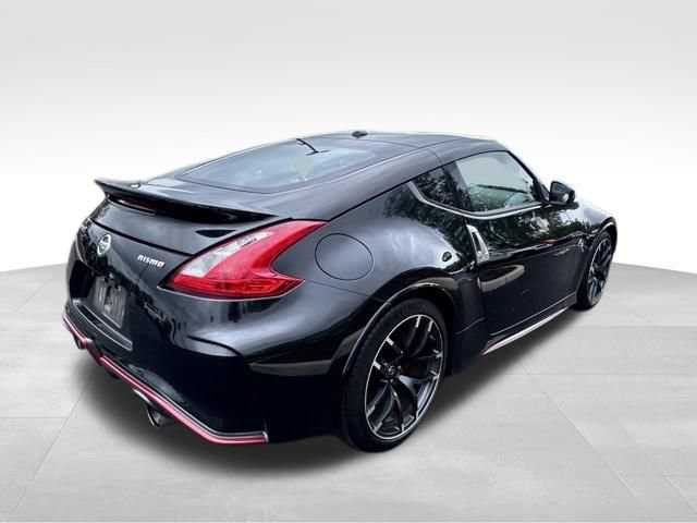 Used 2016 Nissan 370Z NISMO RWD image 6