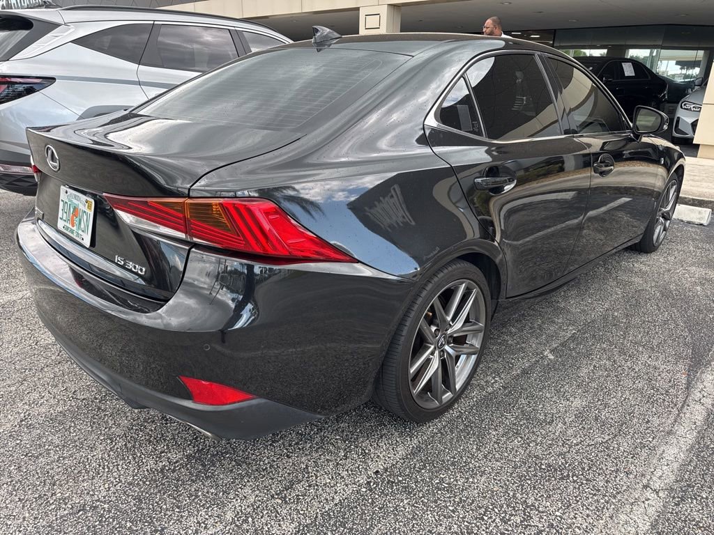 Used 2019 Lexus IS 300 F Sport w/ F Sport Package RWD image 4