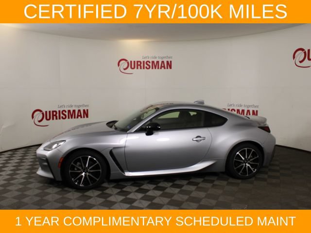 Used 2023 Toyota GR86 RWD image 4