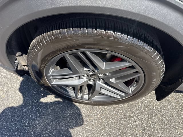 Used 2025 Ford Explorer ST AWD/4WD image 19