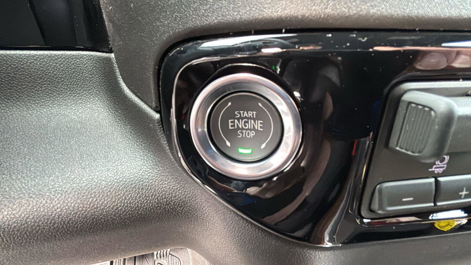 New 2026 GMC Sierra 1500 Elevation image 11