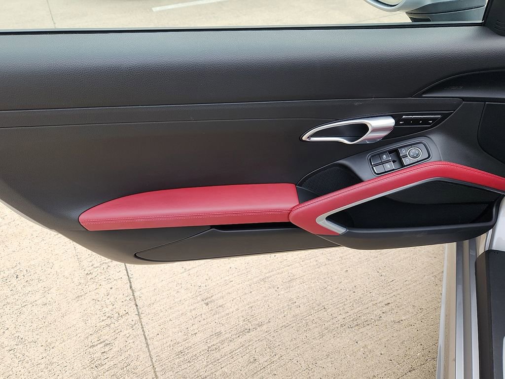 Certified 2019 Porsche 718 Boxster S image 11