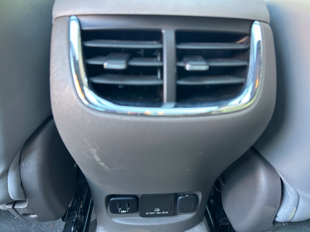 Used 2017 Chevrolet Malibu Premier w/ Premier Sun and Wheel Package FWD image 33
