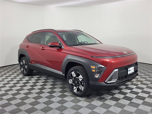 Certified 2025 Hyundai Kona SEL image 12