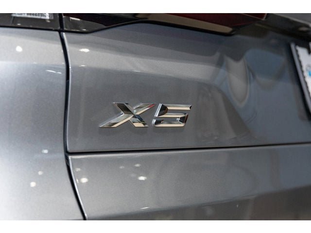 New 2026 BMW X5 xDrive50e w/ Climate Comfort Package AWD/4WD image 51