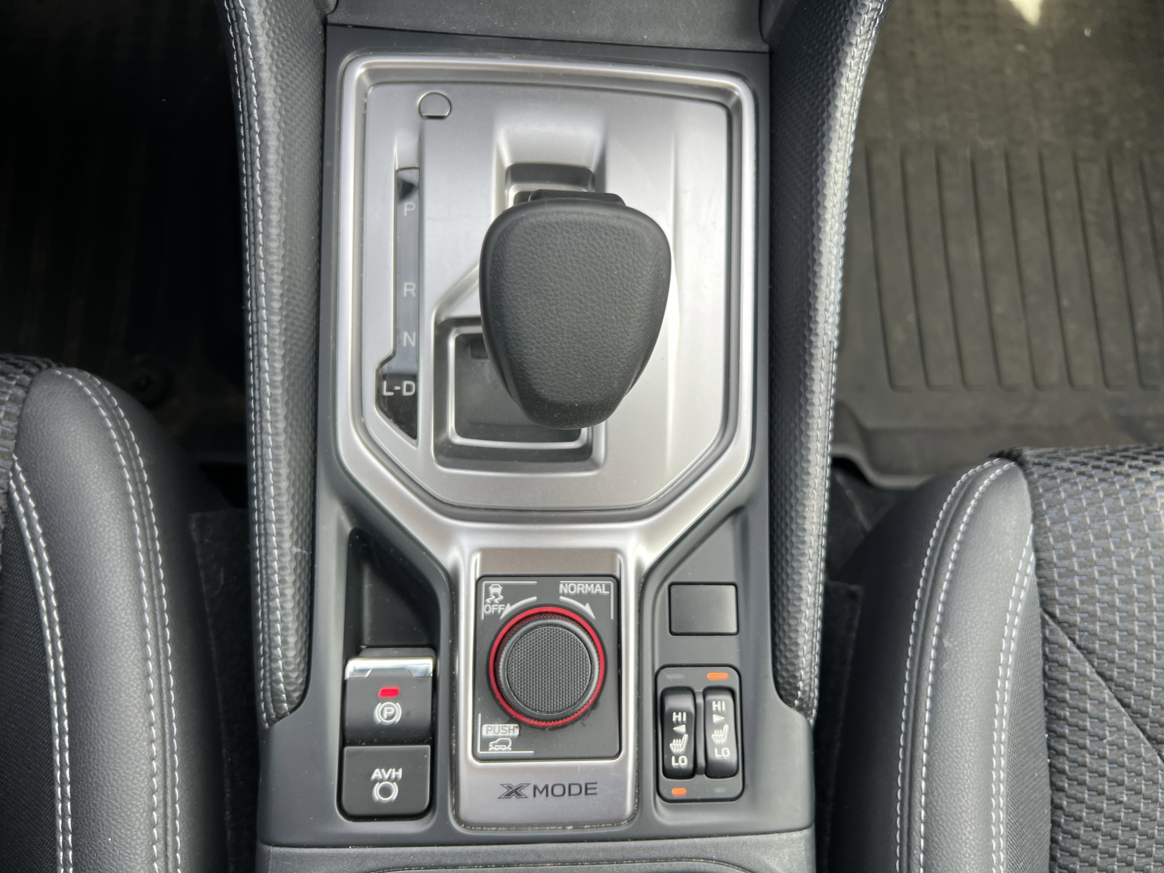 Used 2024 Subaru Forester Premium image 5