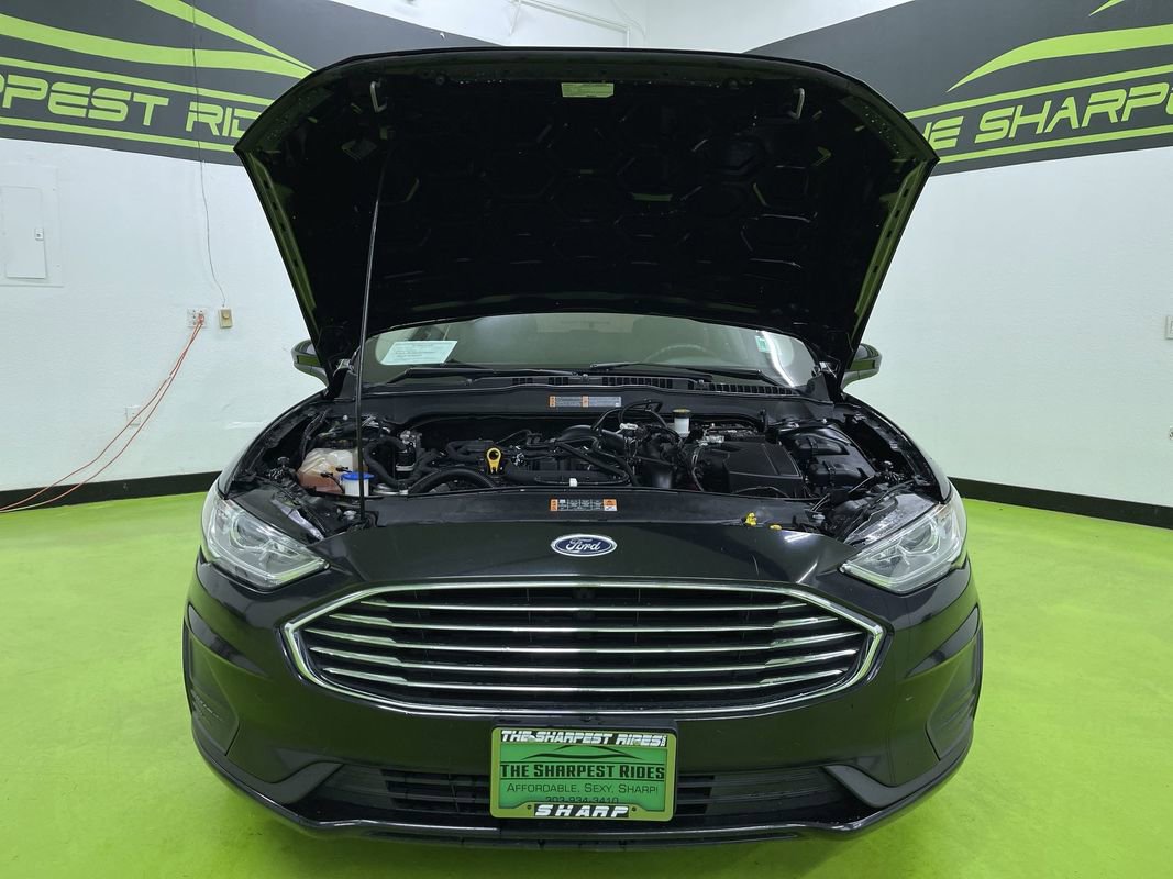 Used 2020 Ford Fusion SE image 4