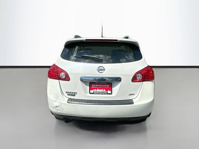 Used 2014 Nissan Rogue S w/ Convenience Package AWD/4WD image 7