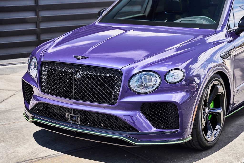 Used 2025 Bentley Bentayga AWD/4WD image 5