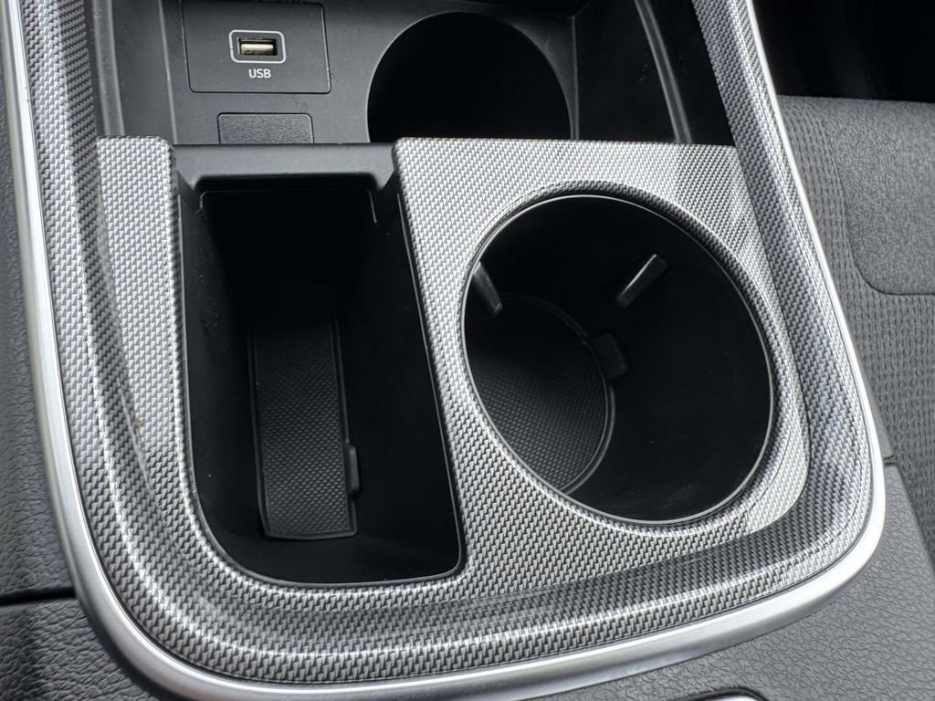 Used 2023 Hyundai Santa Fe SE image 30