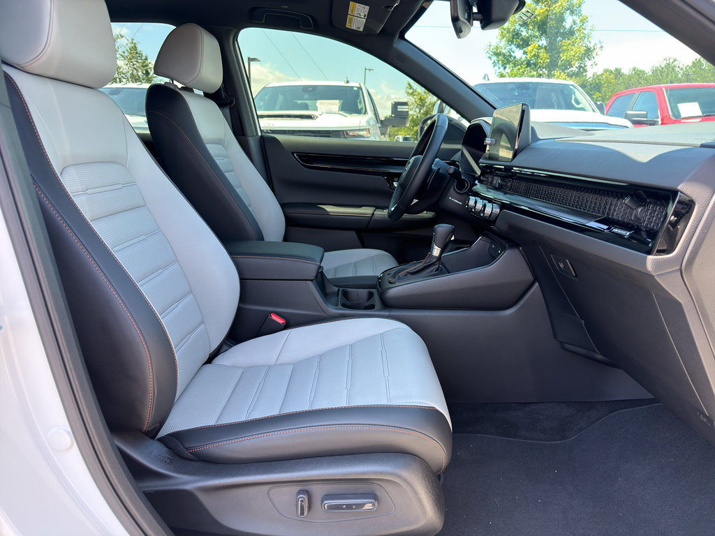 Used 2026 Honda CR-V Sport Touring image 24