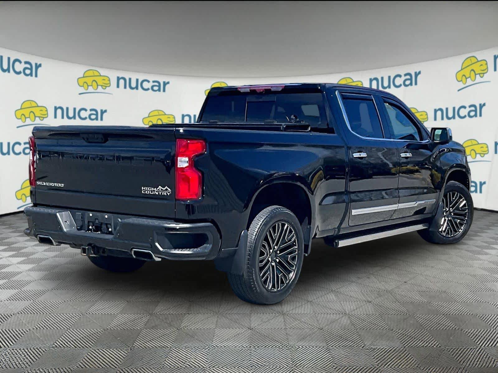 Used 2022 Chevrolet Silverado 1500 High Country w/ Technology Package image 6