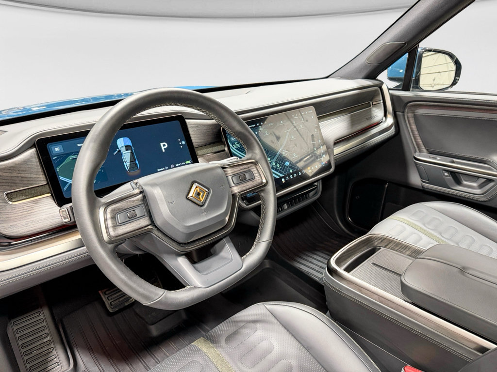 Used 2025 Rivian R1S Adventure AWD/4WD image 17