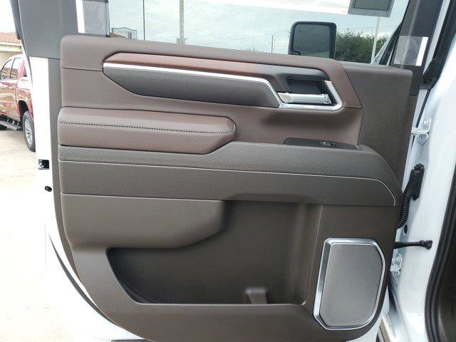 New 2026 GMC Sierra 2500 Denali w/ Denali Reserve Package image 17