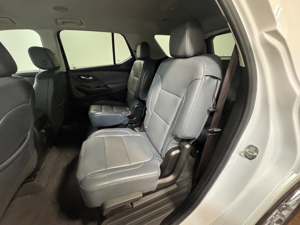Used 2021 Chevrolet Traverse Premier image 8