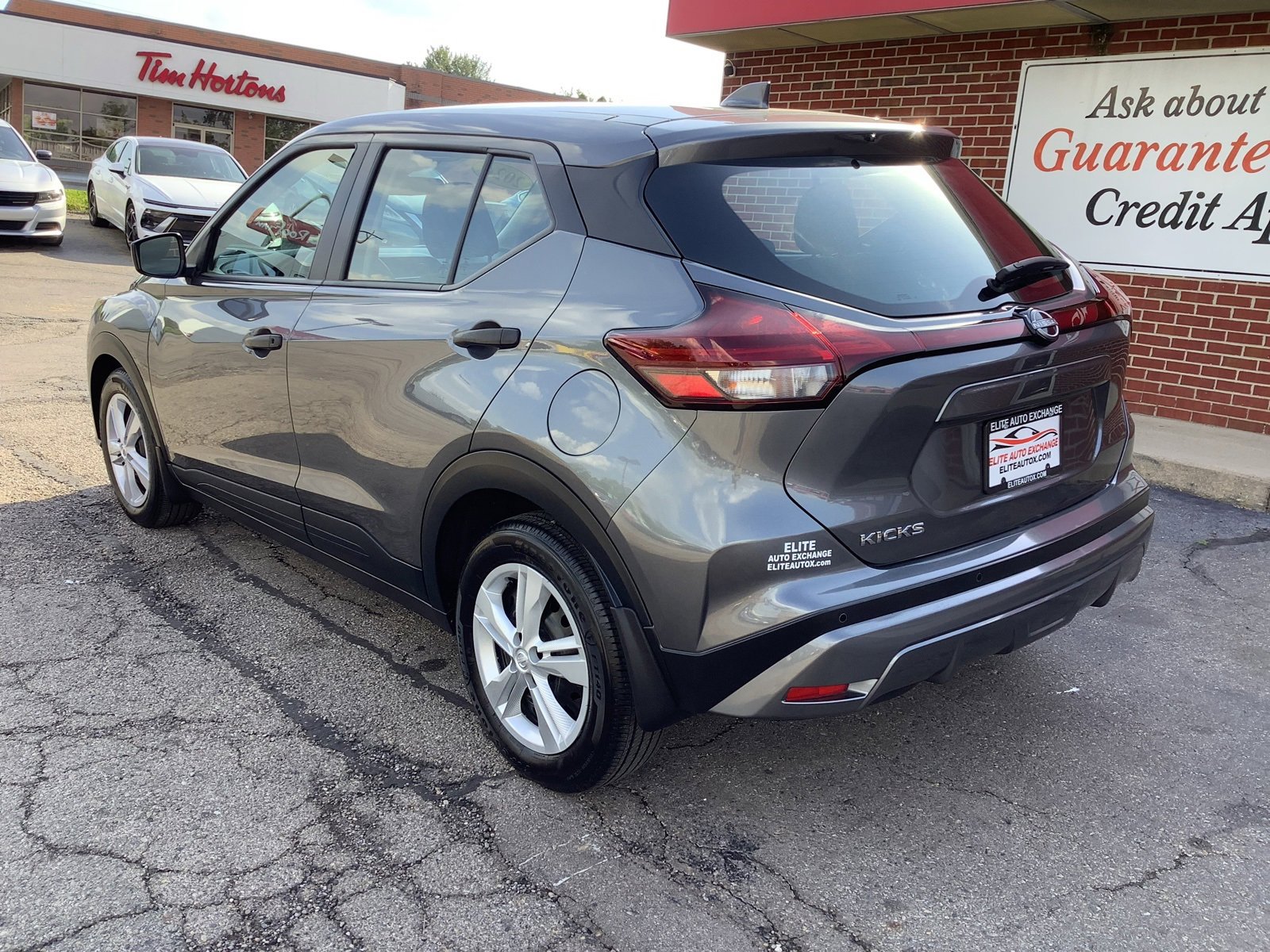 Used 2024 Nissan Kicks S image 5