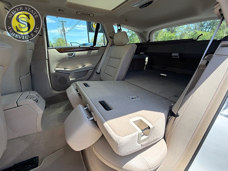 Used 2016 Mercedes-Benz E 350 4MATIC Wagon w/ Premium Package image 15