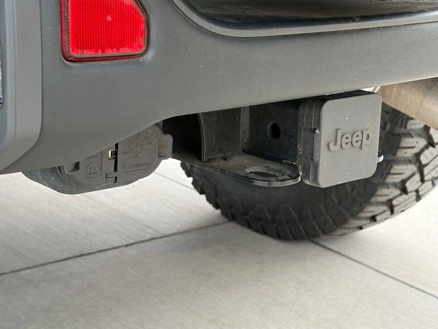 Used 2023 Jeep Wrangler Unlimited Rubicon 4xe w/ Steel Bumper Group image 8