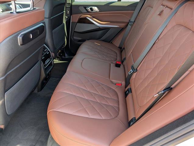 Used 2026 BMW X5 xDrive50e w/ Climate Comfort Package image 21