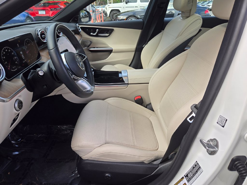 Used 2023 Mercedes-Benz C 300 Sedan image 18