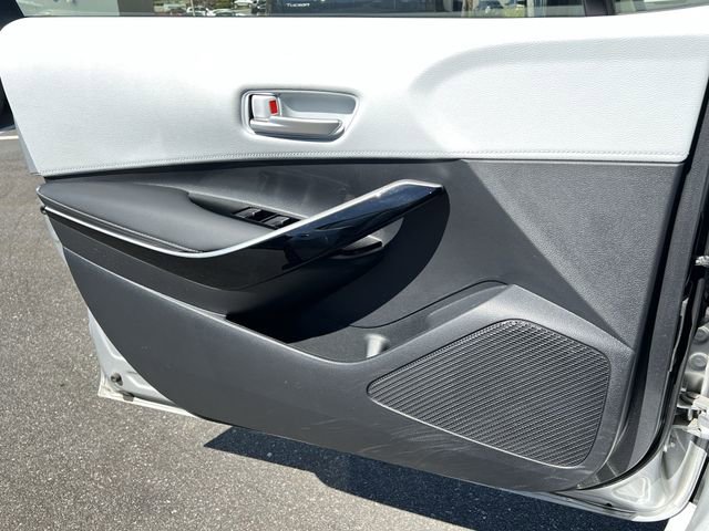 Used 2025 Toyota Corolla XSE image 25
