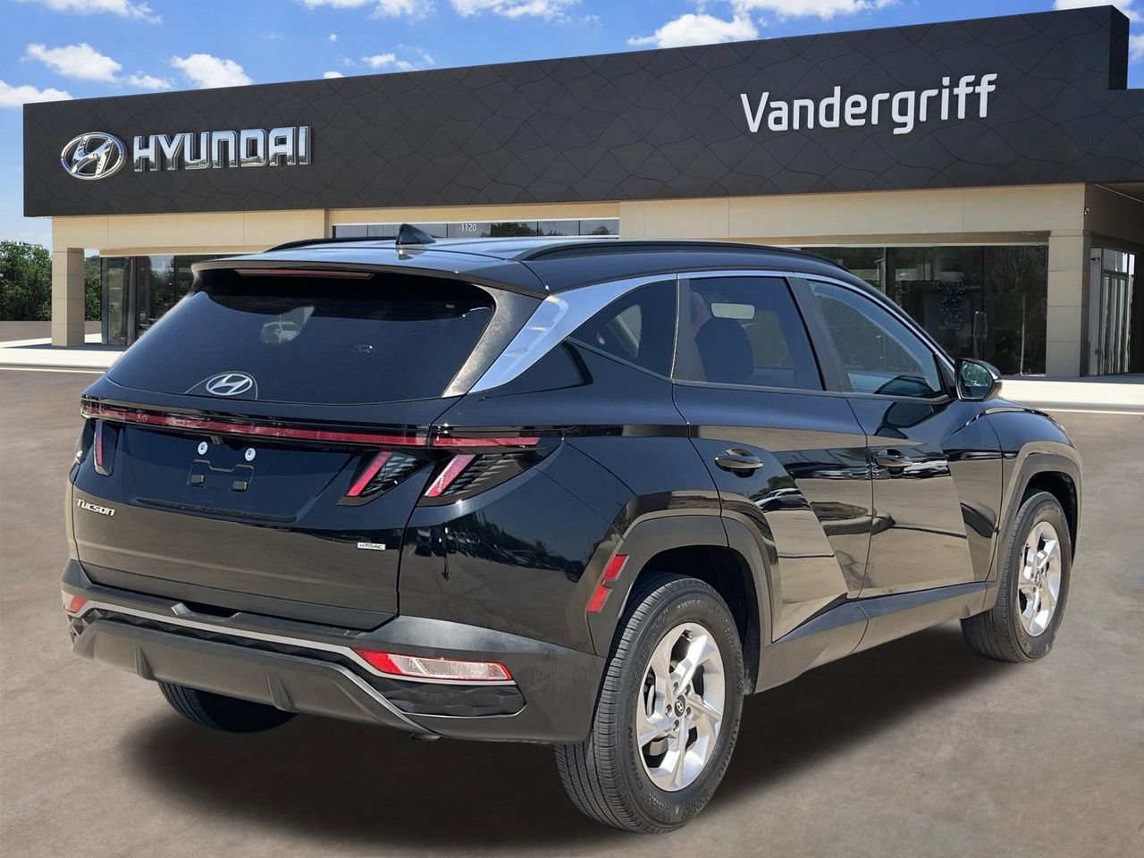 Used 2022 Hyundai Tucson SEL w/ Cargo Package image 12