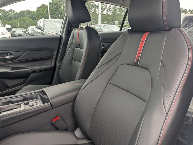 New 2026 Nissan Sentra SR w/ SR Premium Package FWD image 14
