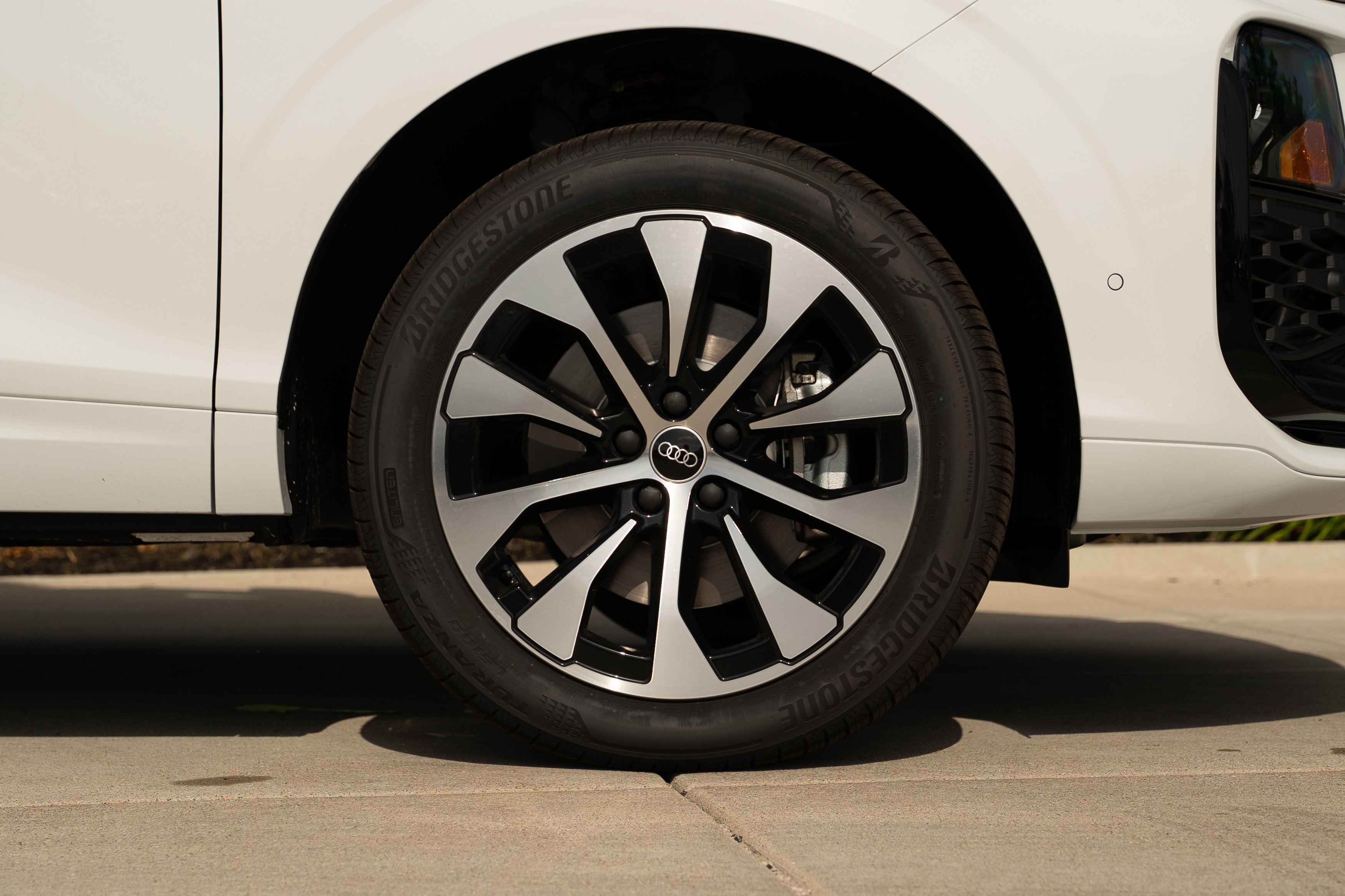 New 2026 Audi Q3 quattro 2.0T AWD/4WD image 33