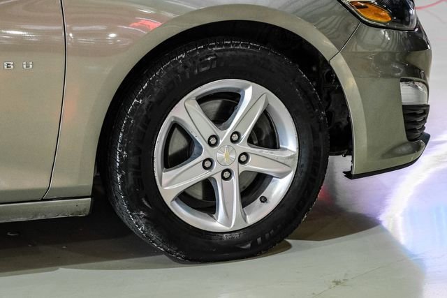 Used 2022 Chevrolet Malibu LS w/ LPO, Floor Liner Package FWD image 48