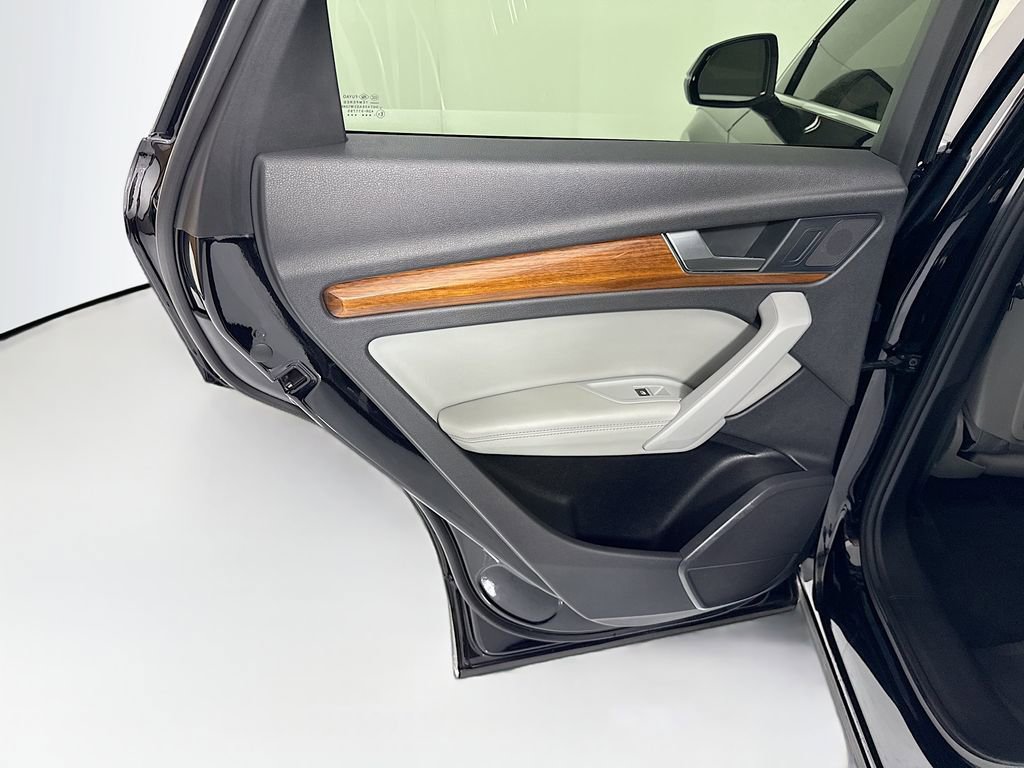 Used 2021 Audi Q5 2.0T Premium Plus image 26